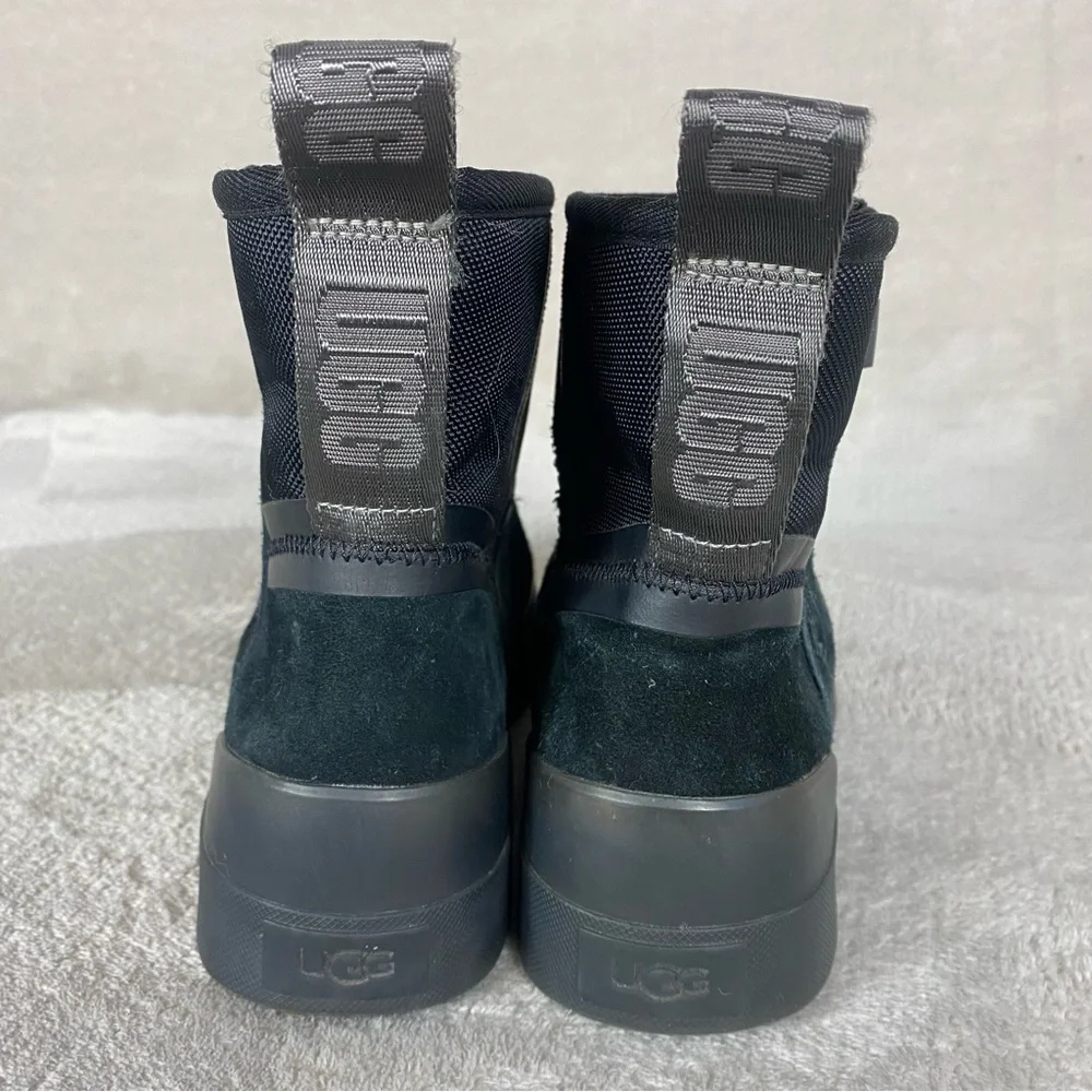 UGG Classic Tech Mini Women's Weather Boots‎ Size 8 Black Suede Waterproof